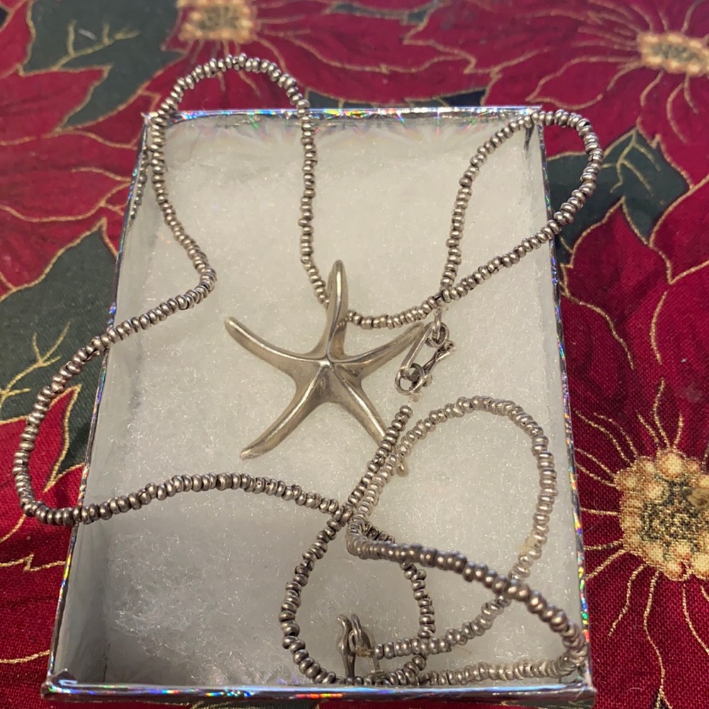 Silver 925 starfish necklace set